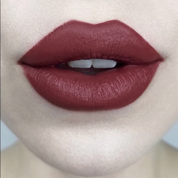 🎉HP🎉NWT Kat Von D Studded Kiss Lipstick - Picture 2 of 8